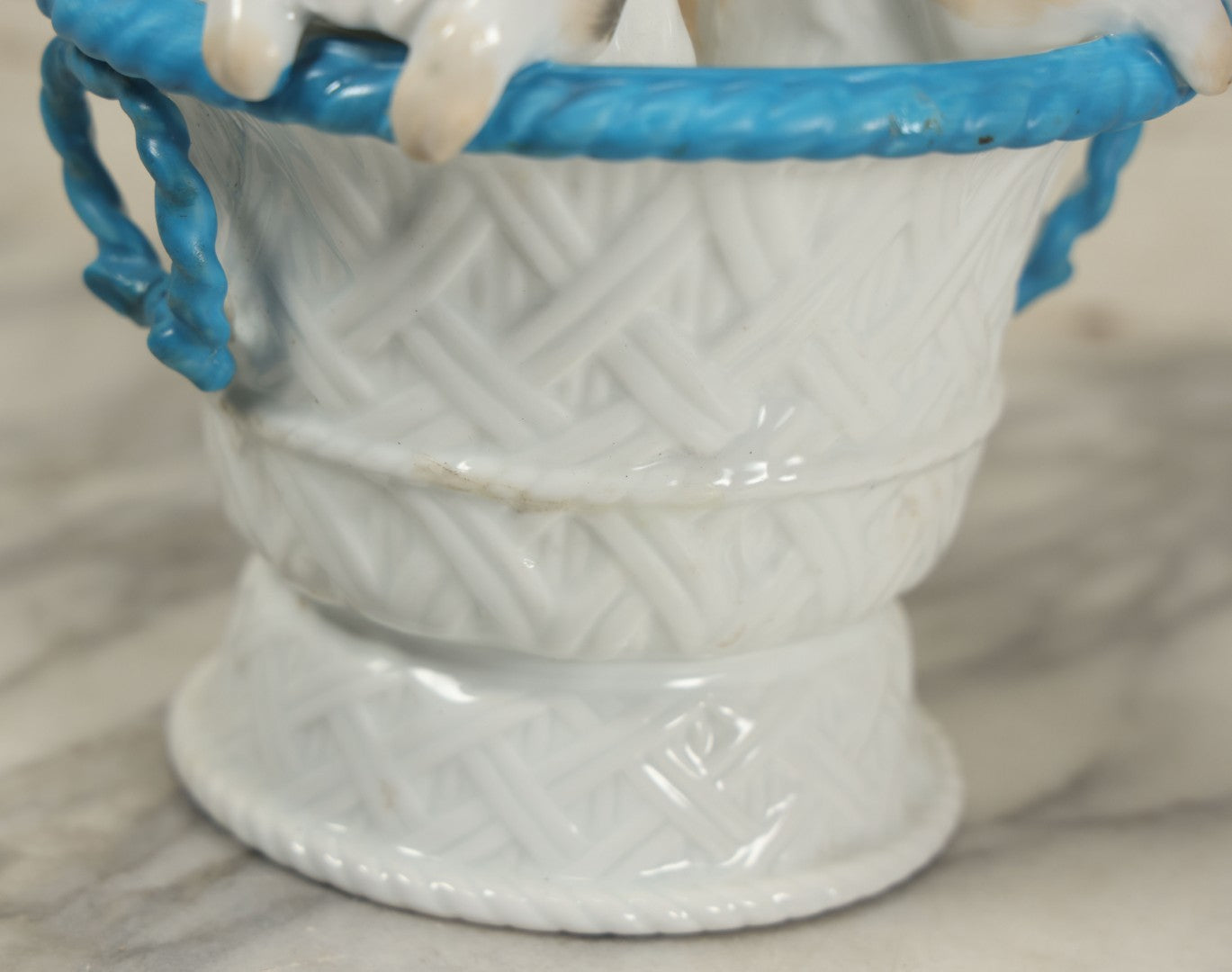 Lot 020 - Antique Kittens In Basket Porcelain Dish Vase With Crossed Swords Hallmark