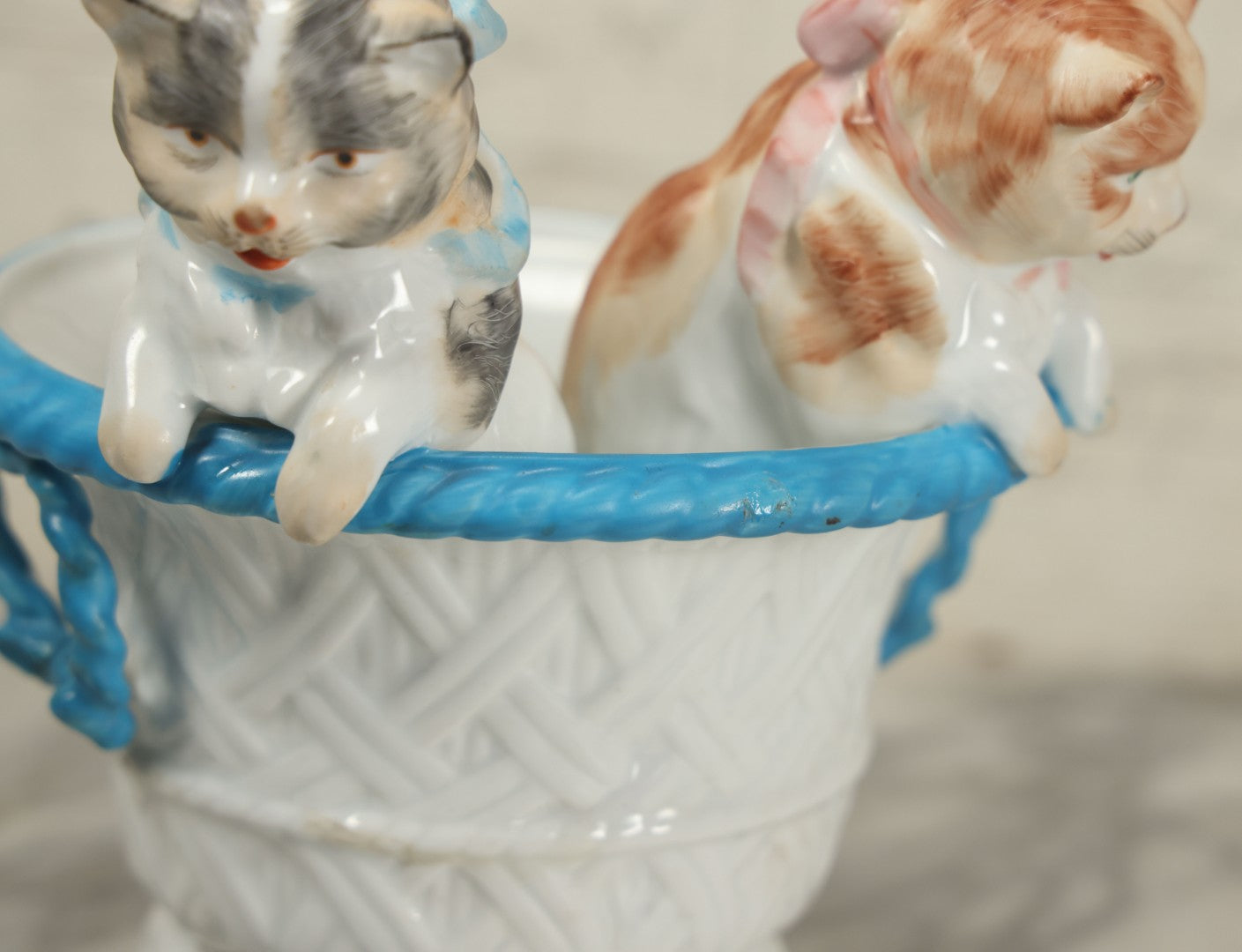 Lot 020 - Antique Kittens In Basket Porcelain Dish Vase With Crossed Swords Hallmark