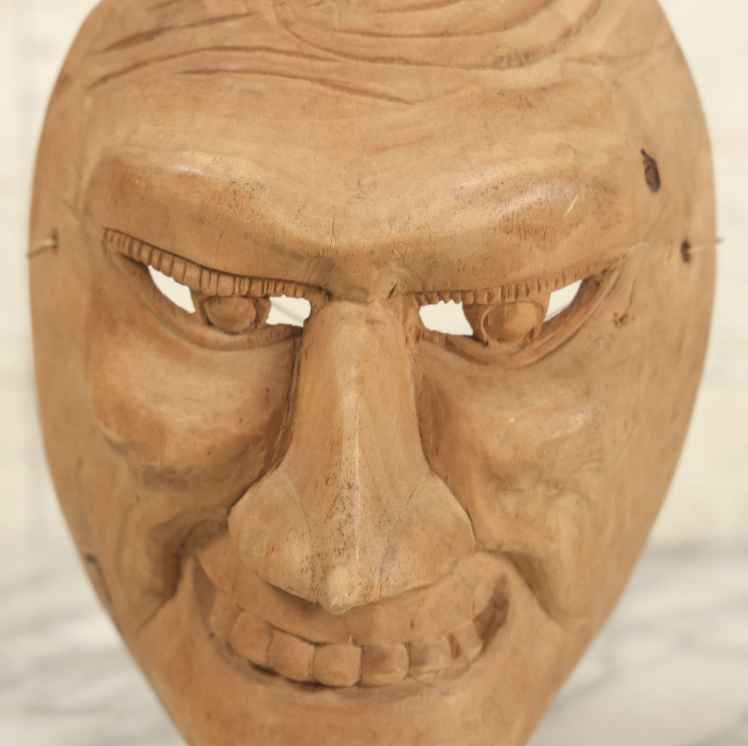 Lot 024 - Vintage Folk Art Hand Carved Mask With Sinister Grin, Toothy Smile, Approximately 9" x 7"