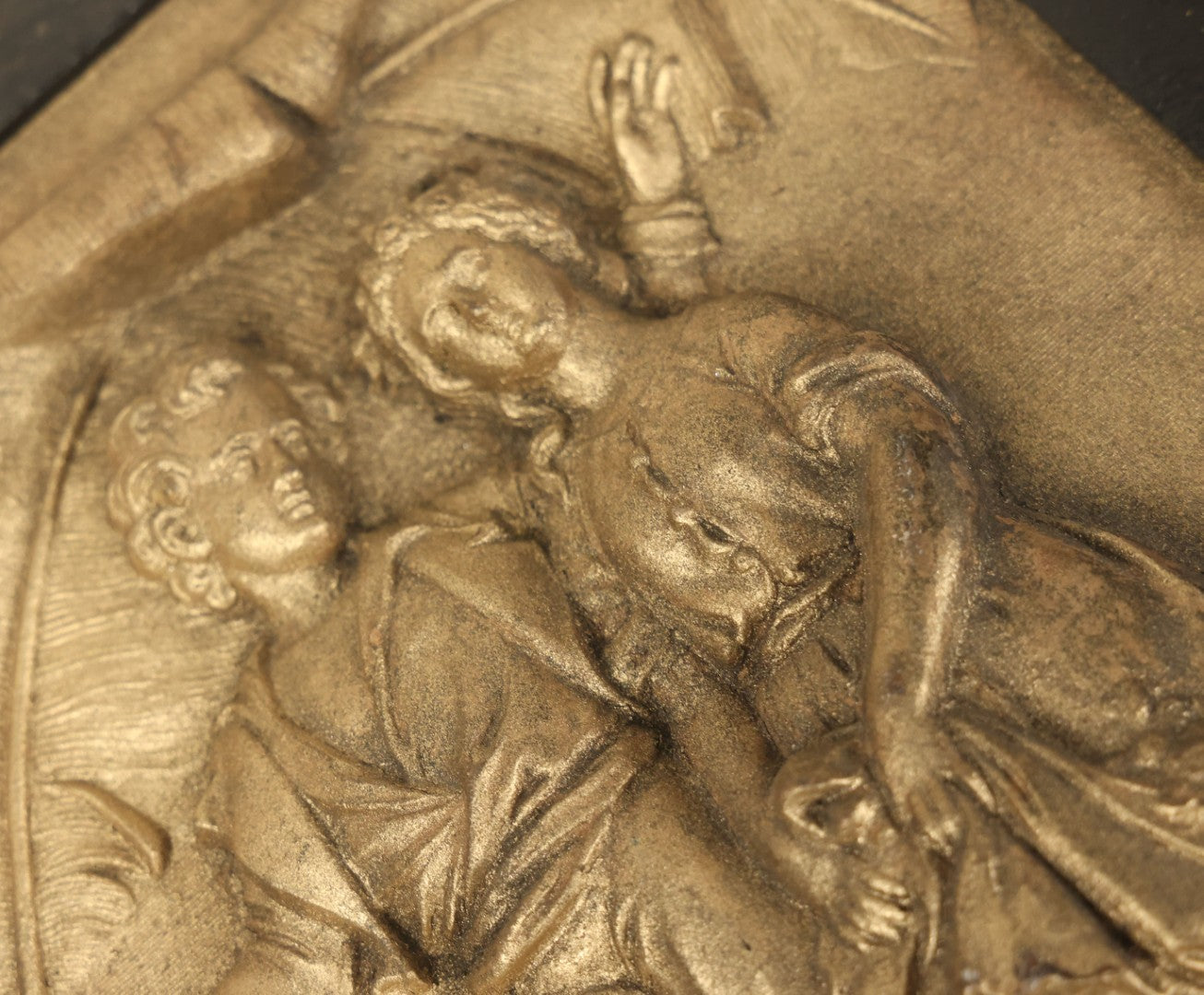 Lot 046 - Antique Wooden Box With Molded Decorative Relief Lid With Children, Decorated Sides, Hinged Lid, Note Modern Hardware