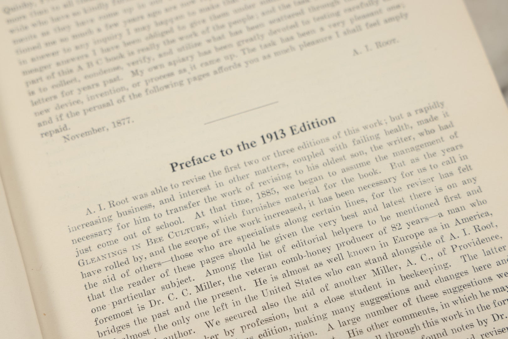 Lot 047 - "The Abc And Xyz Of Bee Culture" Antique Book By A.I. Root And E.R. Root, All About The Care Of Honey Bees, Profusely Illustrated, 1913 Edition