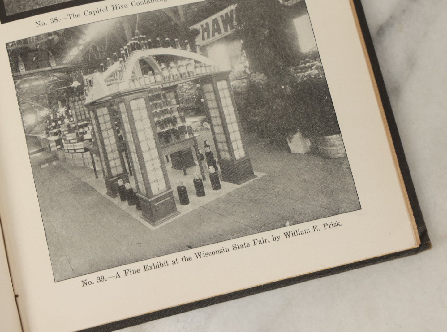Lot 047 - "The Abc And Xyz Of Bee Culture" Antique Book By A.I. Root And E.R. Root, All About The Care Of Honey Bees, Profusely Illustrated, 1913 Edition