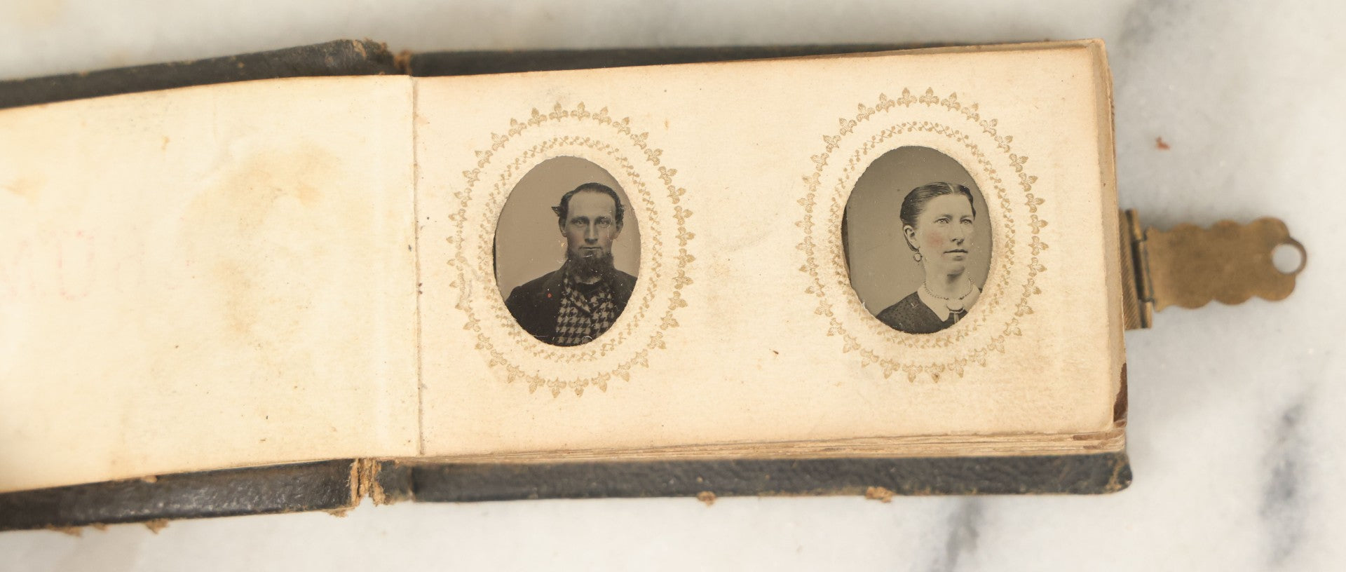 Lot 051 - Antique Gem Tintype Album With 46 Tintype Photographs Of Men, Women, And Children, Including Two "Not-So-Hidden" Mother Photographs