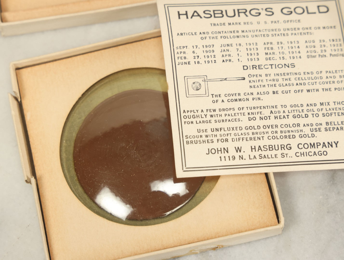 Lot 076 - Grouping Of Four Boxes Of Hasburg's Gold Paint, As Found, Note Wear, Losses, Dried, By Devoe & Reynolds Co. Inc, Artists Materials, New York, Chicago