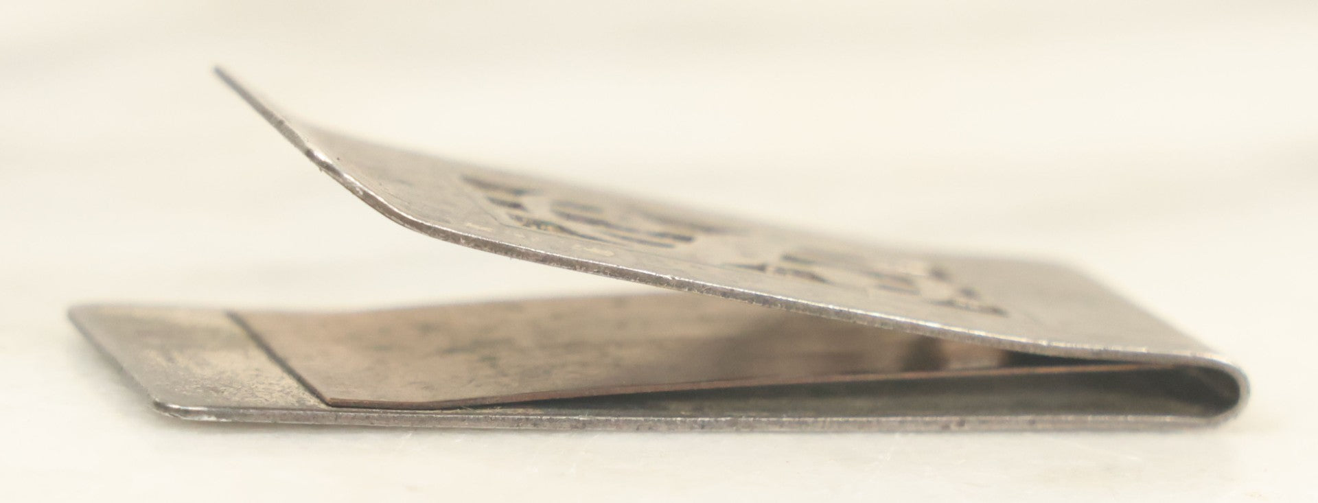 Lot 077 - Vintage Sterling Silver Dollar Sign Money Clip