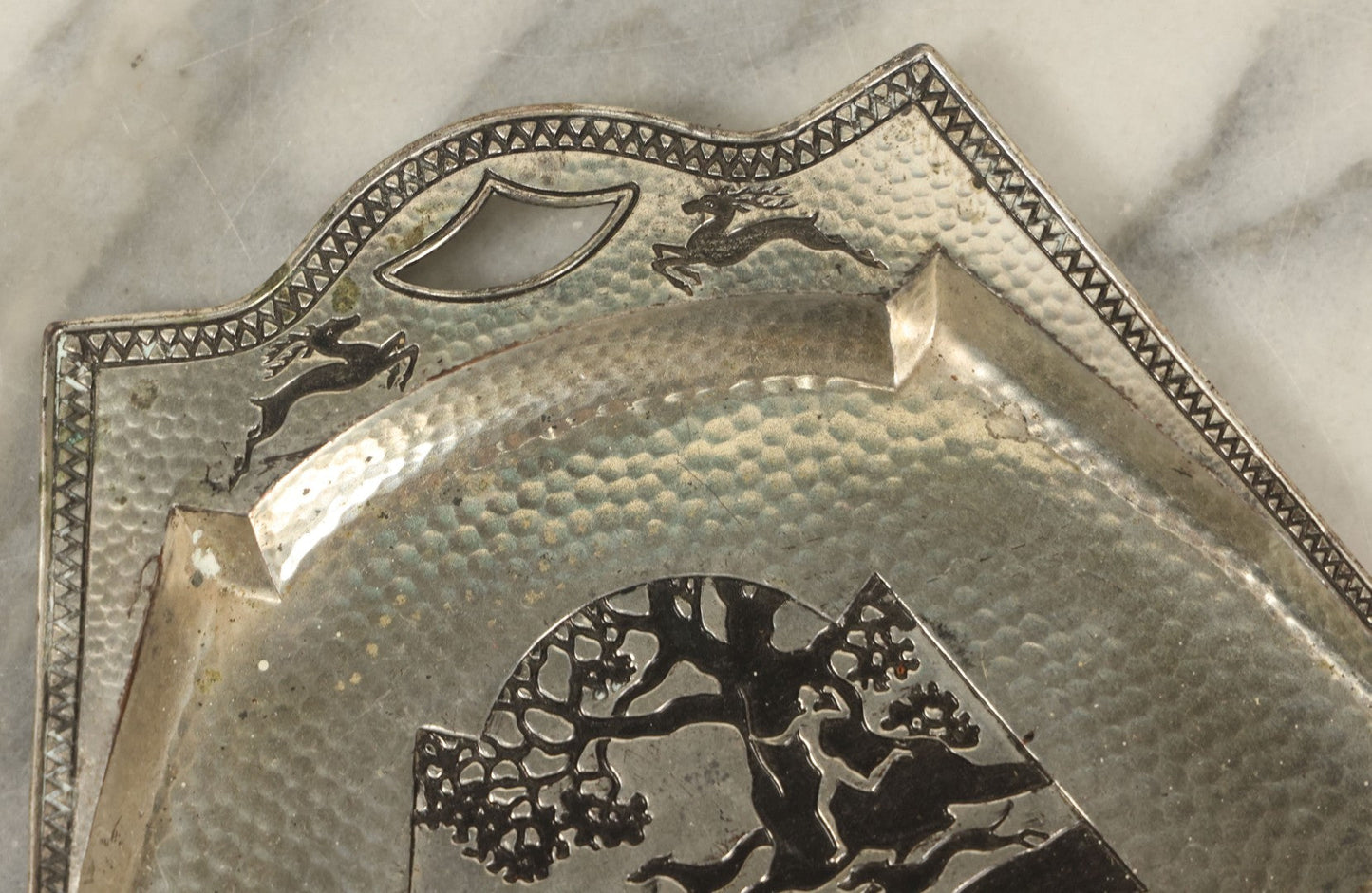 Lot 081 - Vintage Mid Century Art Deco Crumb Tray Butler With Brush With Hunting Dog Motif, Made In Japan, With A.S.A. Hallmark