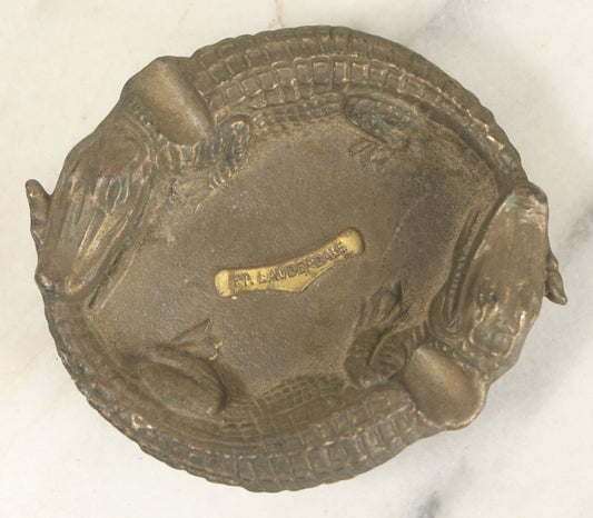 Lot 082 - Vintage Cast Metal Alligator Souvenir Ashtray From Fort Lauderdale, Florida, With Felt Bottom