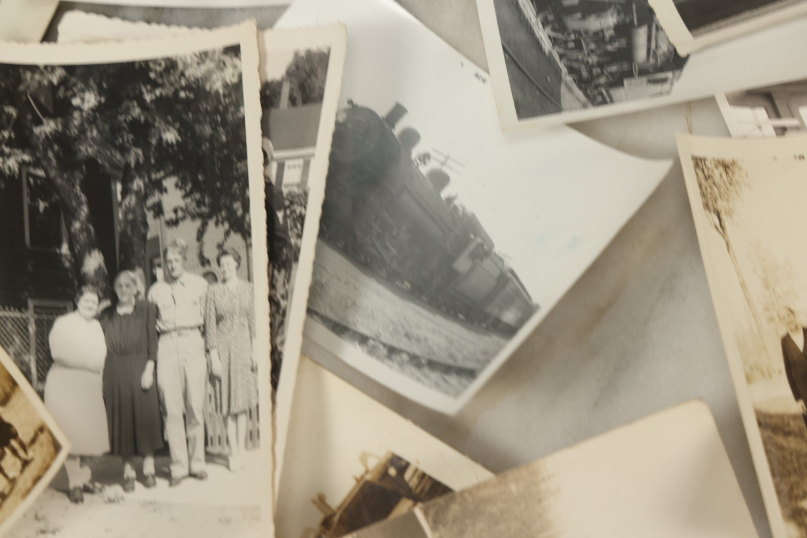 Lot 119 - Grouping Of 15+ Vintage Snapshot Photographs, Mostly Of Railroads, Trains, Locomotives, And Servicemen, Circa 1940 - 1970