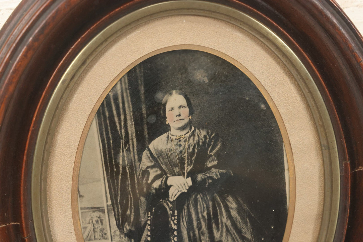 Lot 002 - Antique Full Plate Tintype Of Sarah Sykes (Artist Of Lot 001) In Oval Frame, 11-3/8" x 13-3/8" 