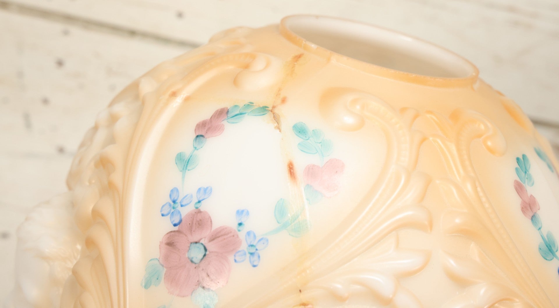 Lot 006 - Antique Victorian Electrified Gone With The Wind Oil Lamp With Ornate Metal Base & Embossed Cherub Glass Globe, Note Cracks, Repairs To Globe, Working Condition, Approximately 26" Overall Height