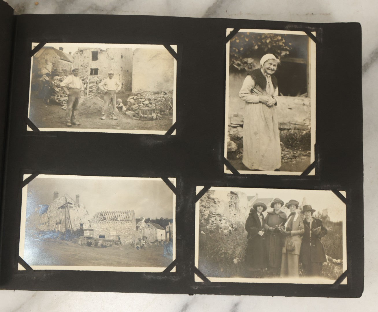 Lot 136 - Antique Black Photo Album With Detached Cover And Many Snapshot Photographs Of A Trip To Europe, Italy, Etc., Including Photos Of Ruins, Circa 1920s (All Pages Pictured) 
