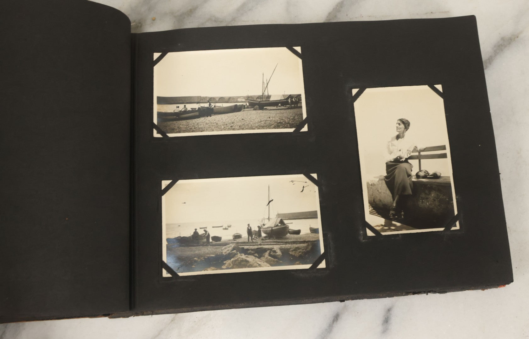 Lot 136 - Antique Black Photo Album With Detached Cover And Many Snapshot Photographs Of A Trip To Europe, Italy, Etc., Including Photos Of Ruins, Circa 1920s (All Pages Pictured) 