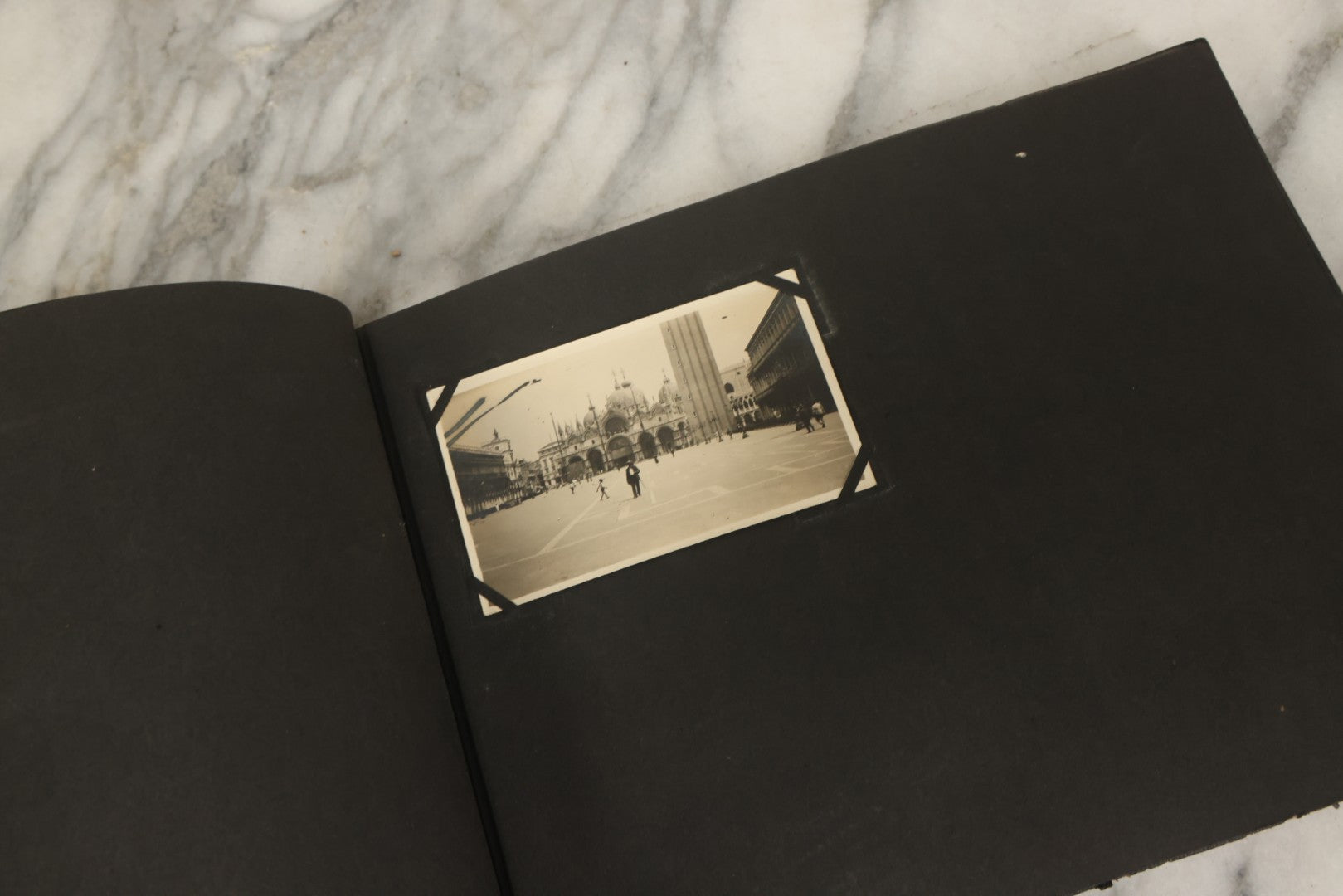 Lot 136 - Antique Black Photo Album With Detached Cover And Many Snapshot Photographs Of A Trip To Europe, Italy, Etc., Including Photos Of Ruins, Circa 1920s (All Pages Pictured) 