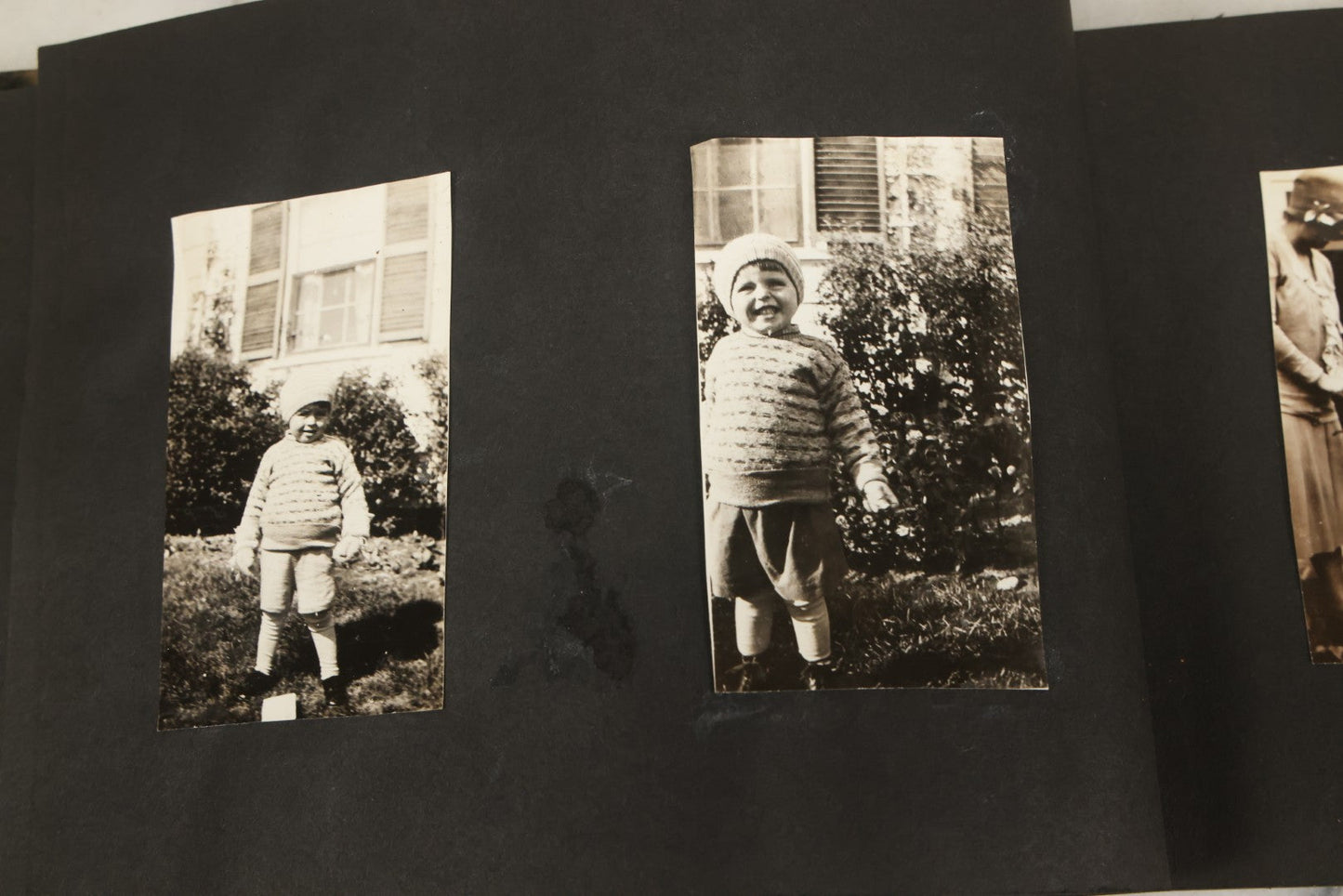 Lot 137 - Vintage Photo Album With Boat On Cover With Photos Of A Young Toddler Boy At Play, With Family, Etc., Including Photos With Military Officer, Circa 1930s - 1940s (All Pages Pictured)