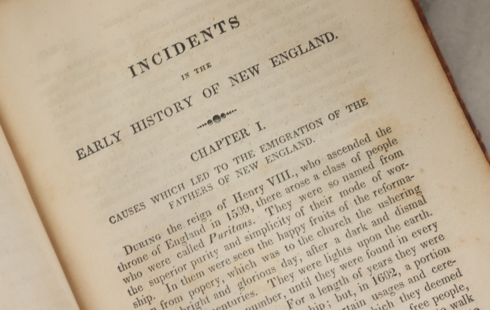 Lot 148 - "The Early History Of New England Illustrated By  Numerous Interesting Incidents" Antique Book By Reverend Henry White, I.S. Boyd Publisher, Concord, 1841. Note Detached Cover