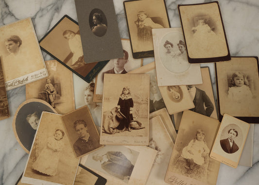 Lot 171 - Grouping Of 20+ Cabinet Card And Carte De Visite C.D.V. Photographs Of Men, Women, And Children, Including Little Girl With Hat, Smiling Toddler, And More