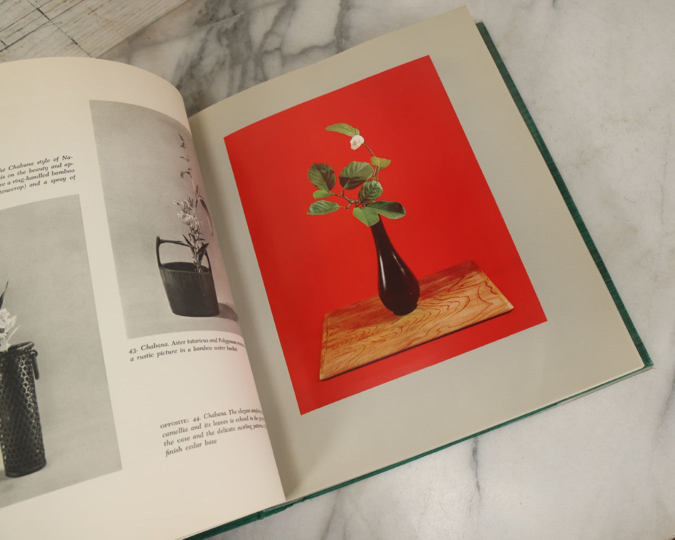Lot 198 - "The Art Of Arranging Flowers: A Complete Guide To Japanese Ikebana" Contemporary Coffee Table Book With Many Full Color Photos And Illustrations, By Shozo Sato, Harry N. Abrams Inc., Publishers, New York