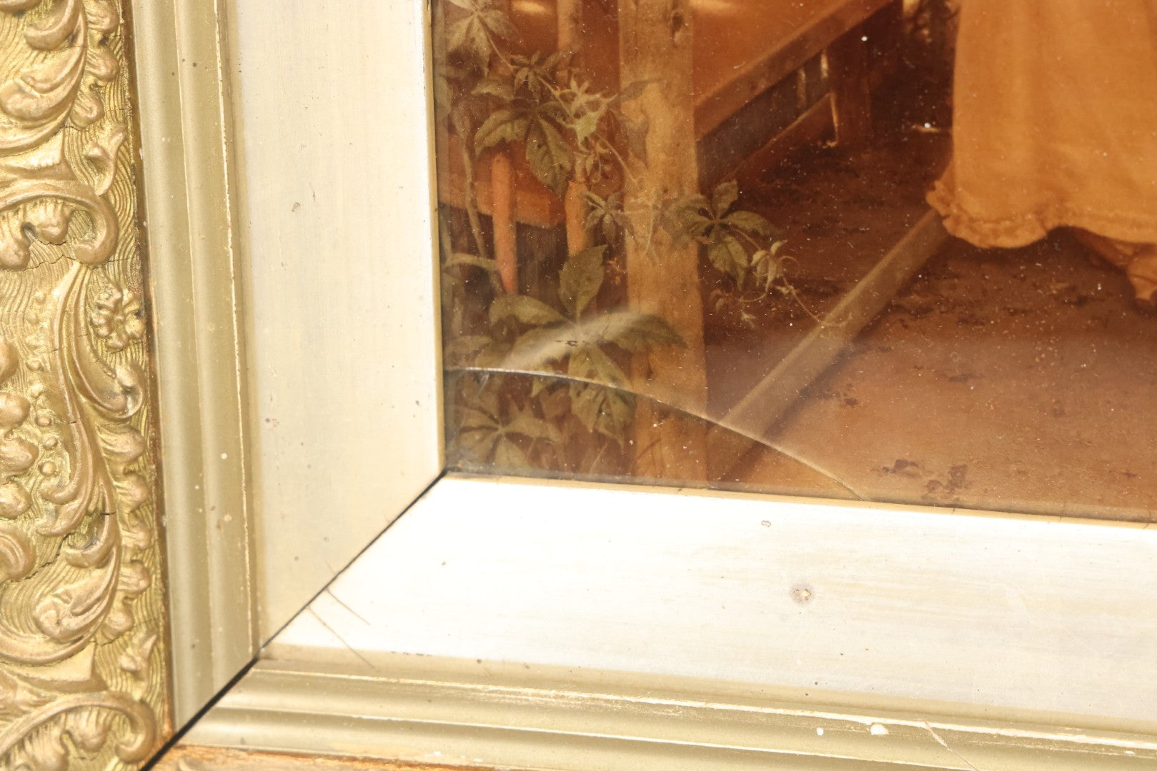 Lot 020 - Antique Framed Sepia-Toned Print Behind Bubble Glass, Romantic Scene With Man And Woman Flirting, Ornate Gilded Frame, Victorian Era Art, After W. Menzler, 1896, Note Crack In Lower Left Glass, 12-1/4" x 15-1/4"