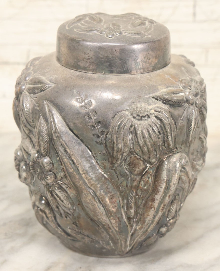 Lot 031 - Antique Wilcox Silverplate Co. Lidded Jar, Meriden Connecticut, Quadruple Plate, Floral Repoussé Design