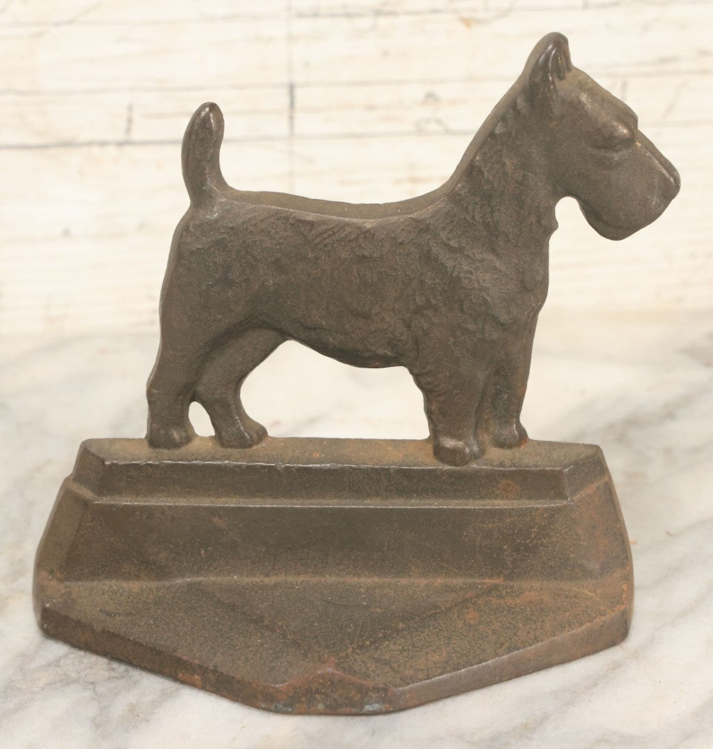Lot 039 - Pair Of Antique Cast Iron Scottie Dog Bookends, Geometric Design, Aged Finish
