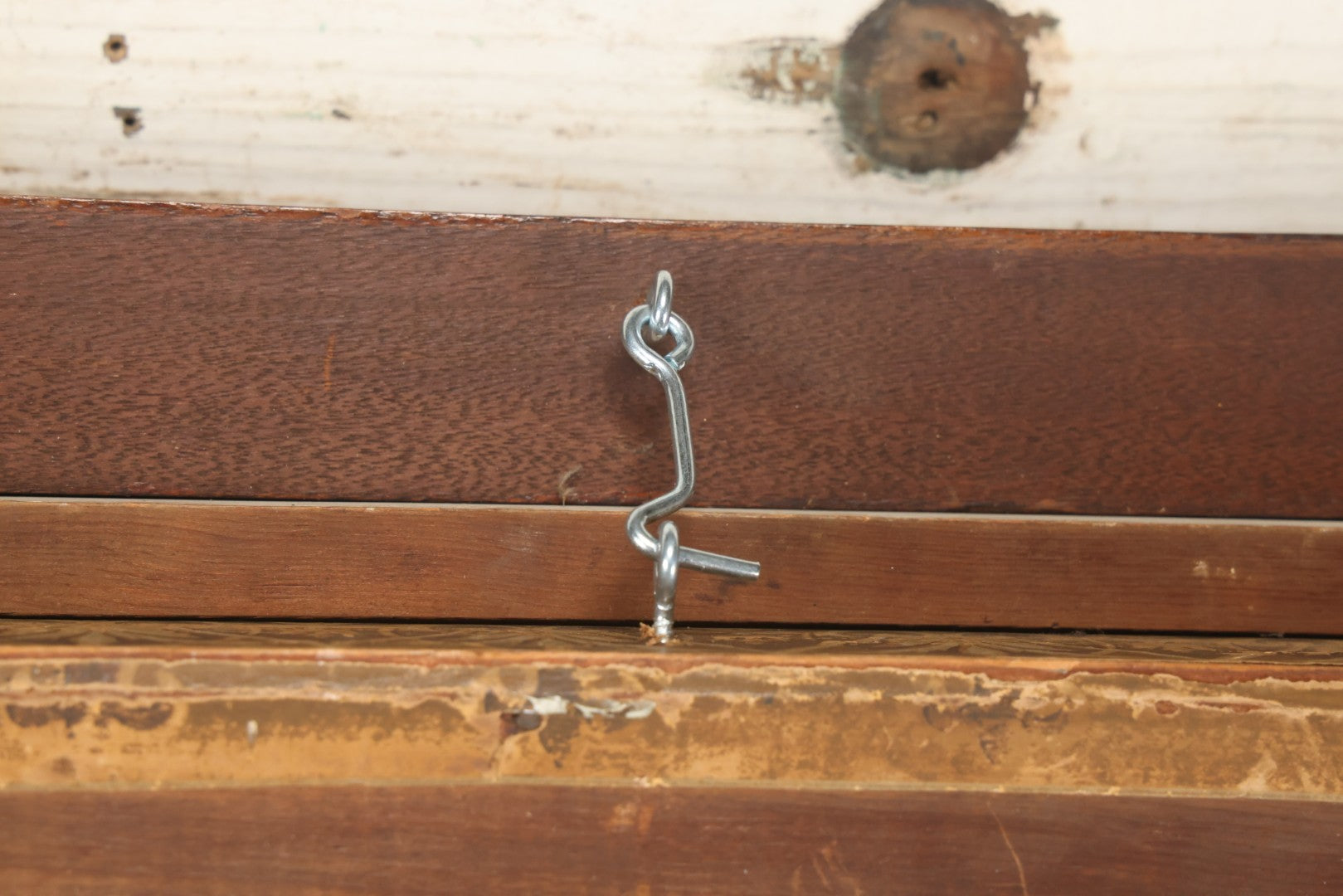 Lot 004 - Antique Victorian Human Hair Work Circular Wreath In Rectangular Shadow Box With Hair Flowers At Center, Fabric Backing, 23-1/8" x 25" x 4-1/2"