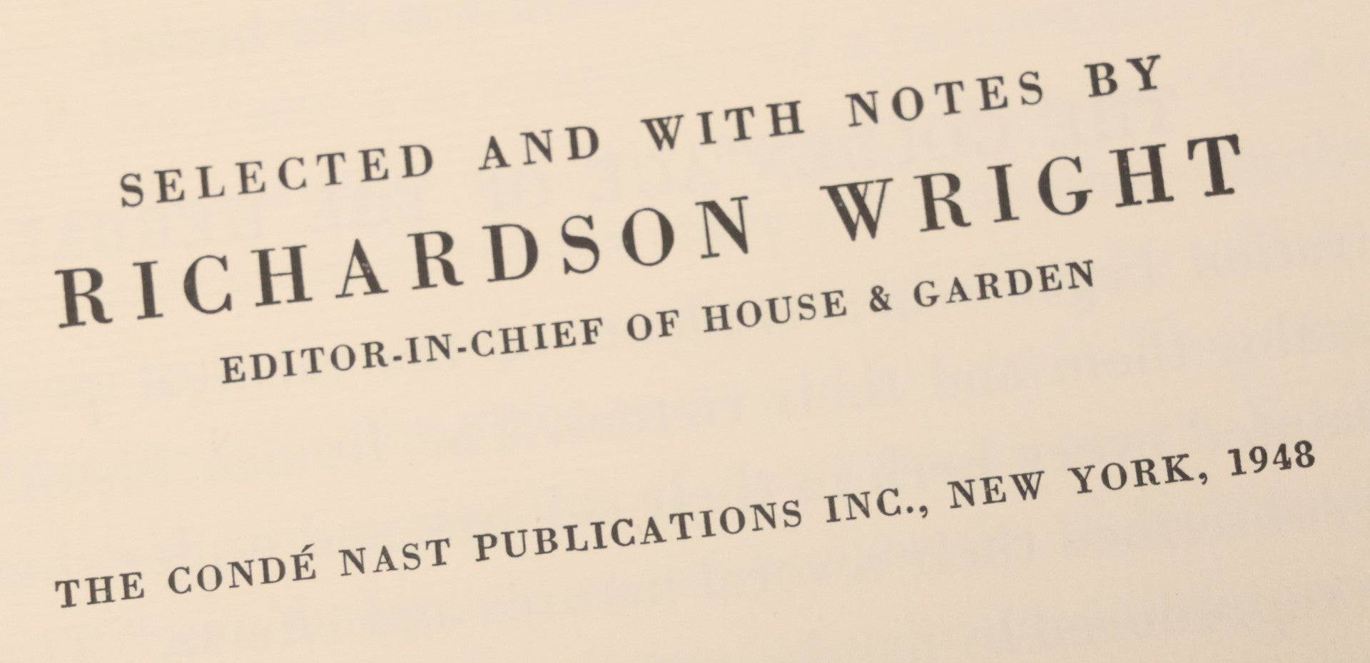 Lot 104 - "House And Garden Revised Portfolio Of Twenty-Five Flower Prints" Selected And With Notes By Richardson Wright, Editor-In-Chief, By The Conde Nast Publications Inc., New York, 1948, Note Only 22 Prints Present, 3 Are Missing