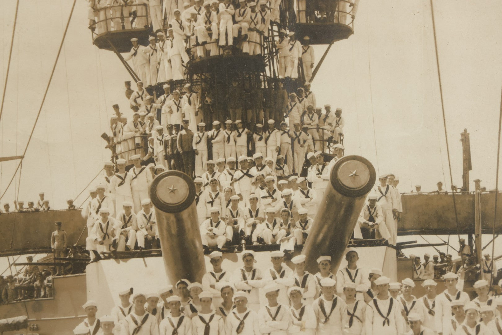 Lot 021 - Antique Framed Photograph Of The Crew Of A U.S. Navy Battleship With Sailors And Officers On Deck, With Gun Turret, 20-1/2" x 12-1/4"