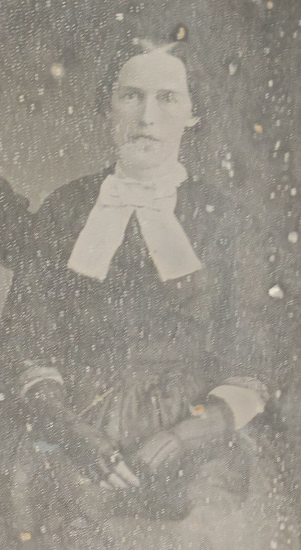 Lot 025 - Antique 1/4 Plate Daguerreotype Photograph Of William Dickerman And Caroline Eliza Mayhew, Married December 25Th, 1839, With Other Biographical Dates, In Full Split Leatherette Union Case