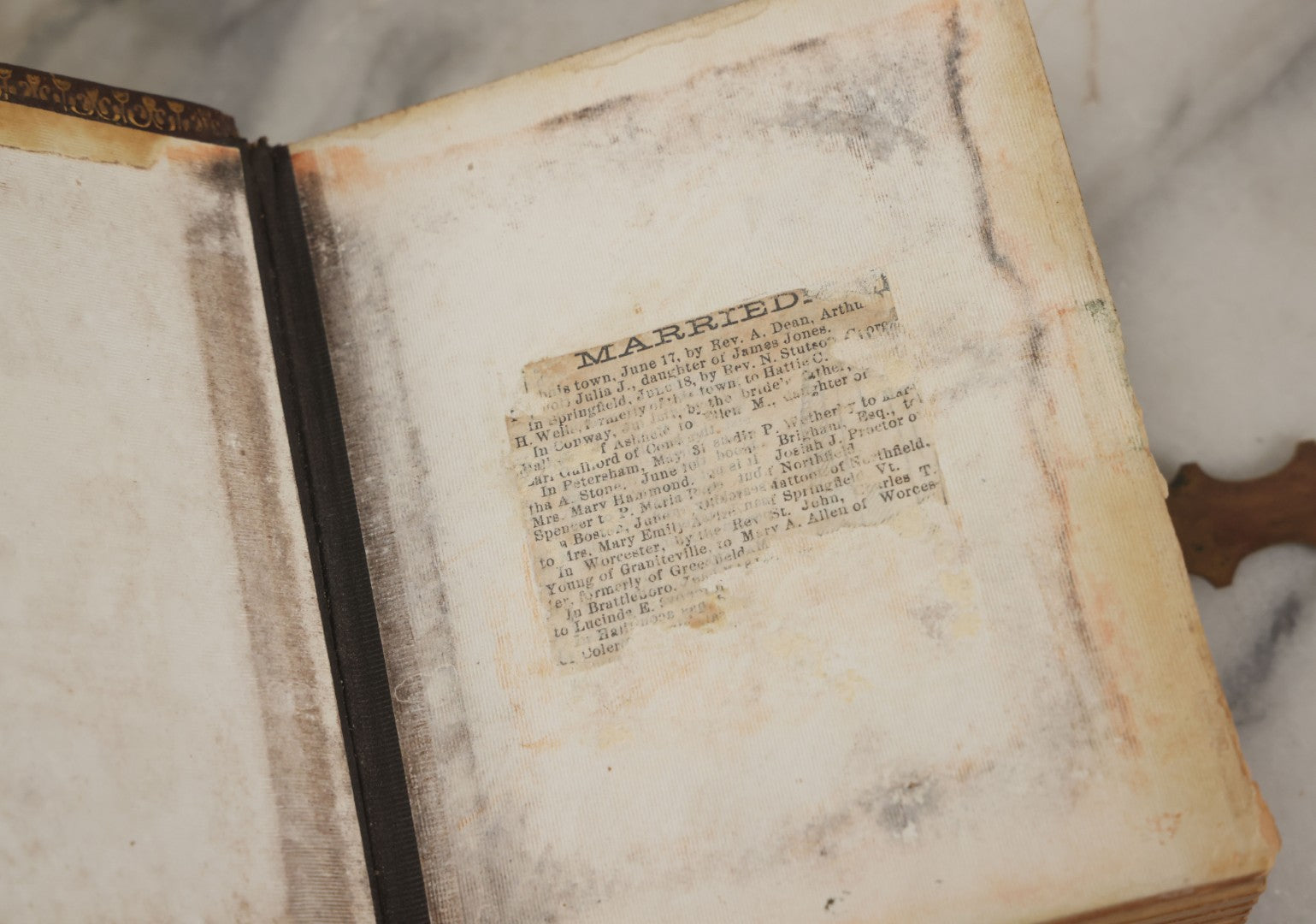 Lot 030 - Antique 19th Century Family Photo Album With Photographs Of The Dickerman, Palmer, And Mayhew Family, With 25 Carte De Visite C.D.V. Photographs And 10 Tintype Photographs, Note Binding Wear, Loosening