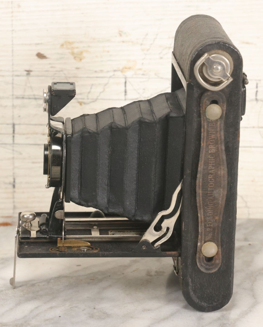 Lot 036 - Antique Kodak No. 2 Folding Autographic Brownie Film Camera In Original Box With Paperwork