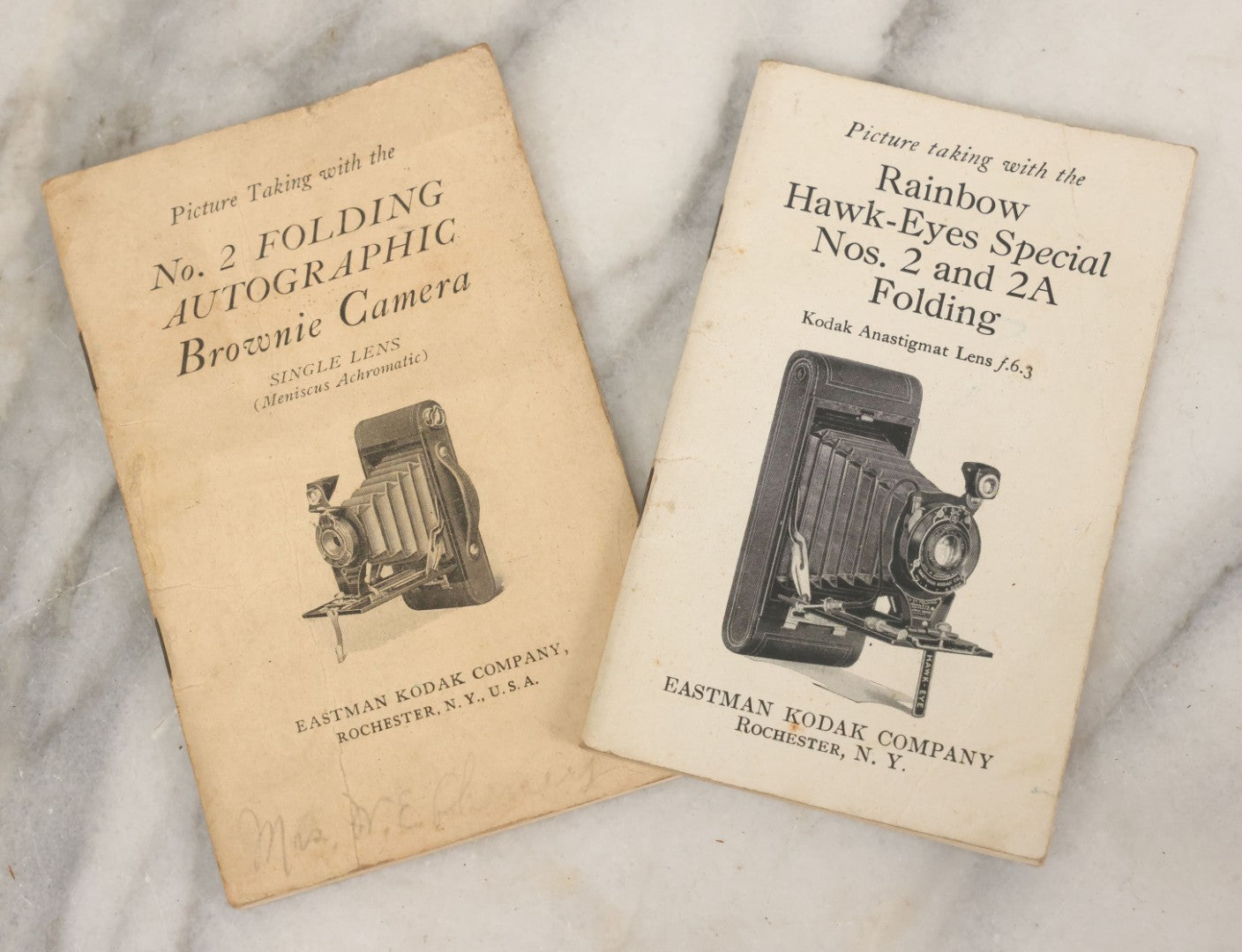 Lot 036 - Antique Kodak No. 2 Folding Autographic Brownie Film Camera In Original Box With Paperwork