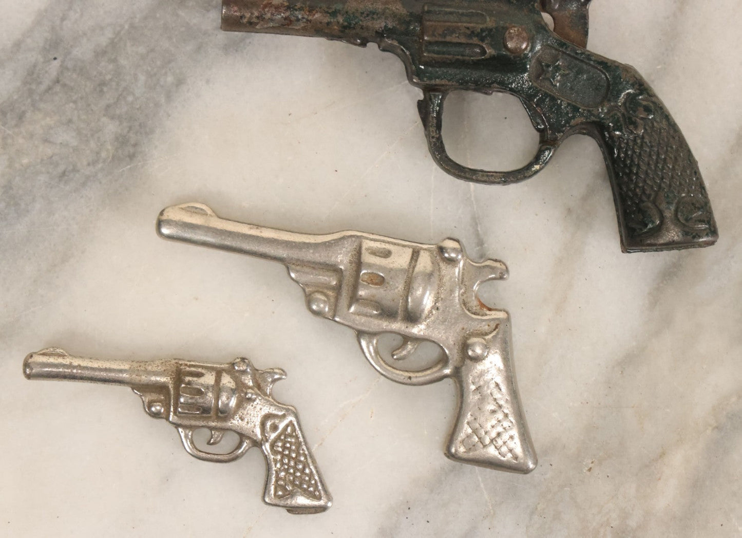 Lot 060 - Grouping Of Three Vintage Die Cast Metal Miniature Toy Guns, Pistols, Including Pal, Others