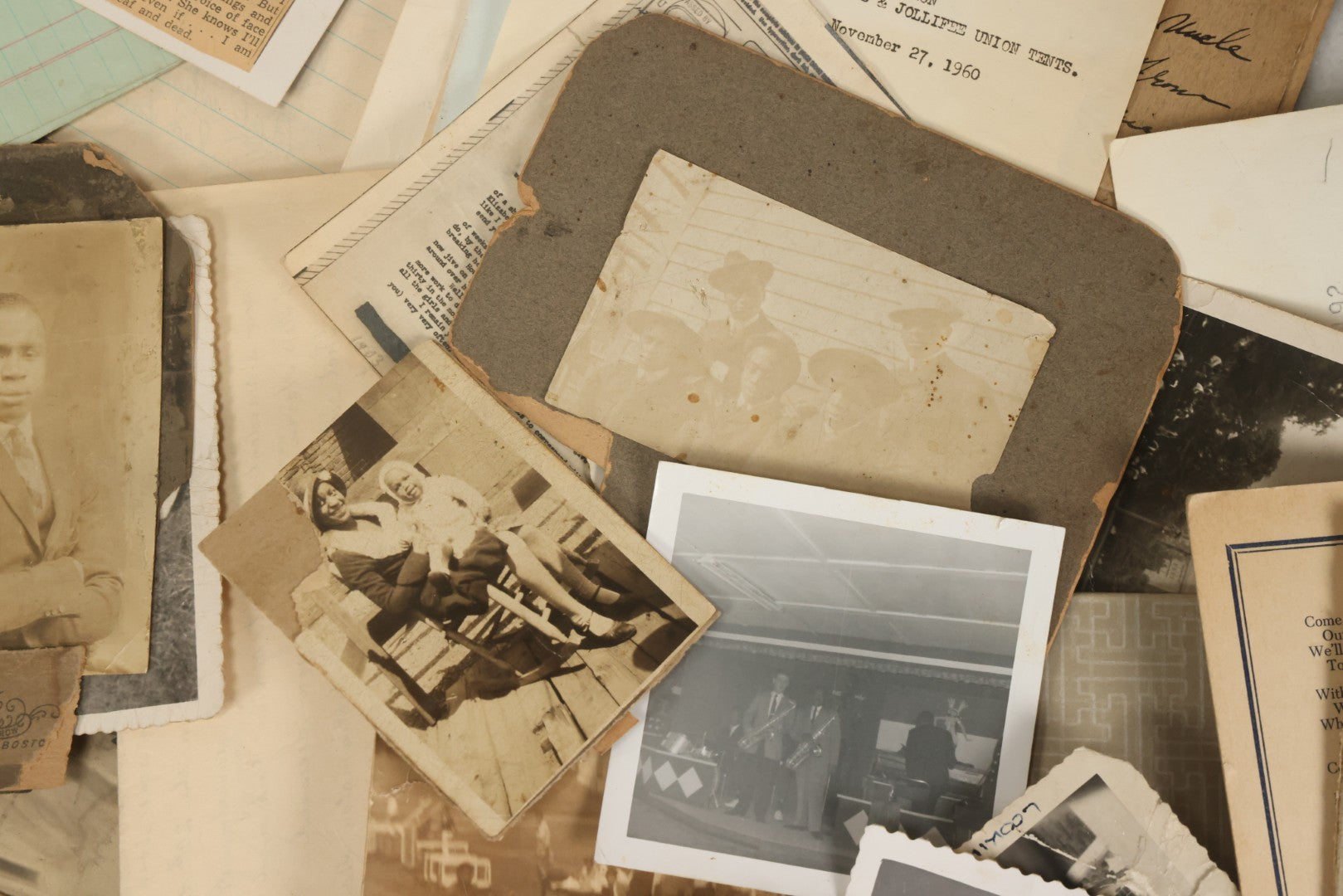 Lot 002 - Important Early 20th Century African American History Archival Collection Of Photographs And Ephemera, Of Family Of Mr. And Mrs. James E. Biggs, Including Anniversary Invitation Lists, Dozens Of Photos, Memorial Card, And More