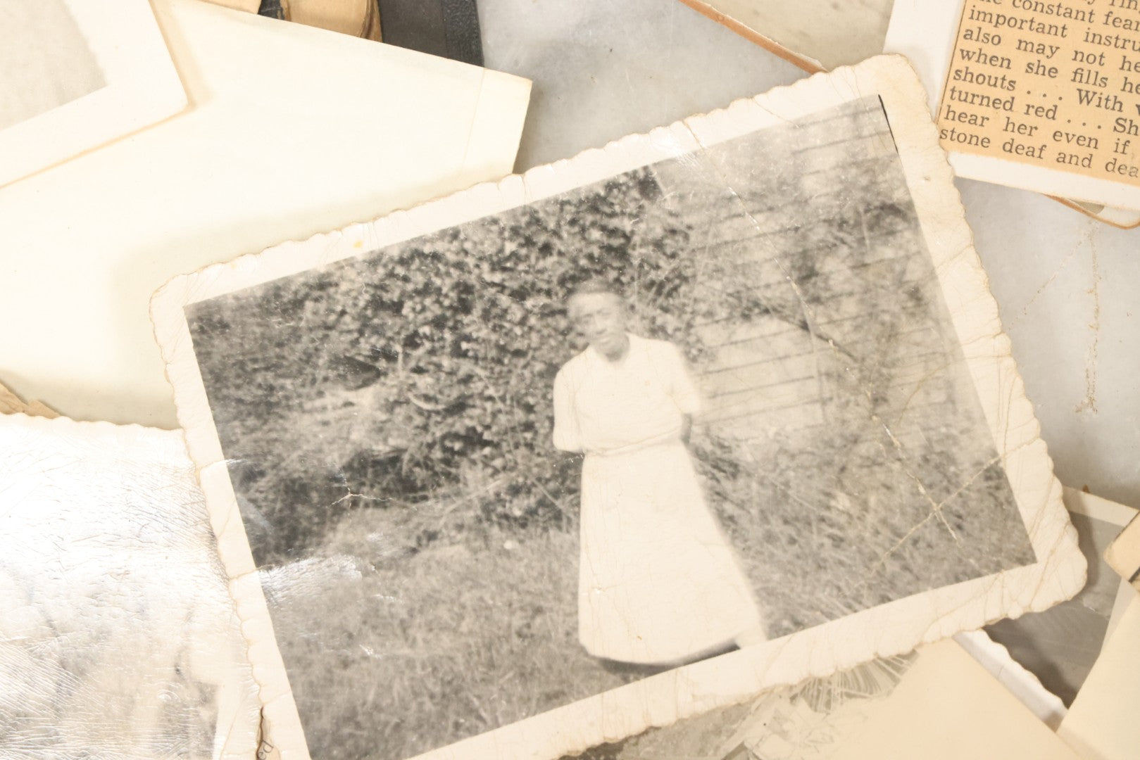 Lot 002 - Important Early 20th Century African American History Archival Collection Of Photographs And Ephemera, Of Family Of Mr. And Mrs. James E. Biggs, Including Anniversary Invitation Lists, Dozens Of Photos, Memorial Card, And More