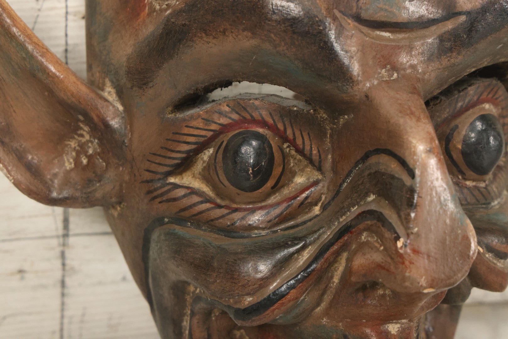 Lot 006 - Vintage Folk Art Devil Mask With Real Animal Horns And Whistling Mouth, Hand Carved Wood, Hand Painted, With Wire Hanger