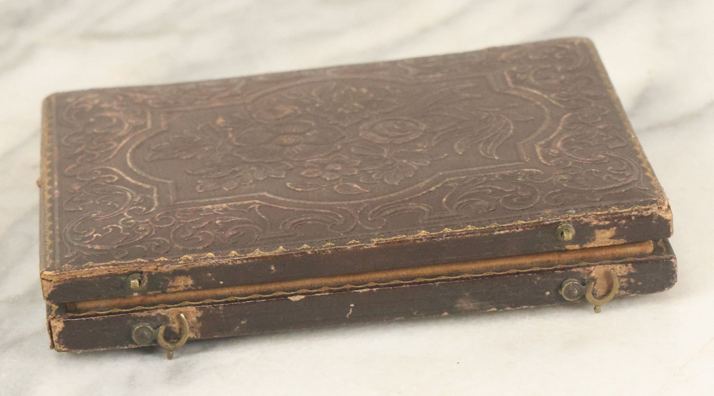 Lot 024 - Antique 1/4 Plate Daguerreotype Of Two Sibling Children, Brother And Sister, In Full Intact Leatherette Union Case