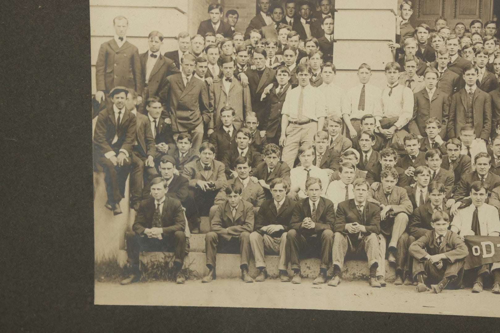 Lot 039 - Antique Boarded Group Photograph Of Dartmouth College Men's Class Of 1907, New Hampshire, In Frame, 19-3/4" x 10-3/4"