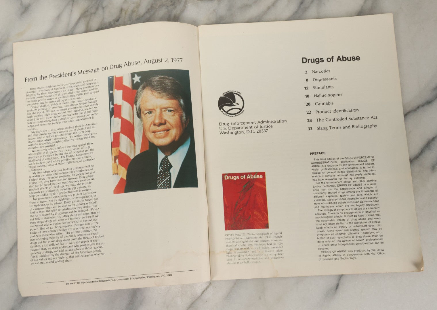 Lot 061 - "Drugs Of Abuse" United States Department Of Justice & Drug Enforcement Administration, D.E.A., Educational Pamphlet, Published By Carter Administration, 1977