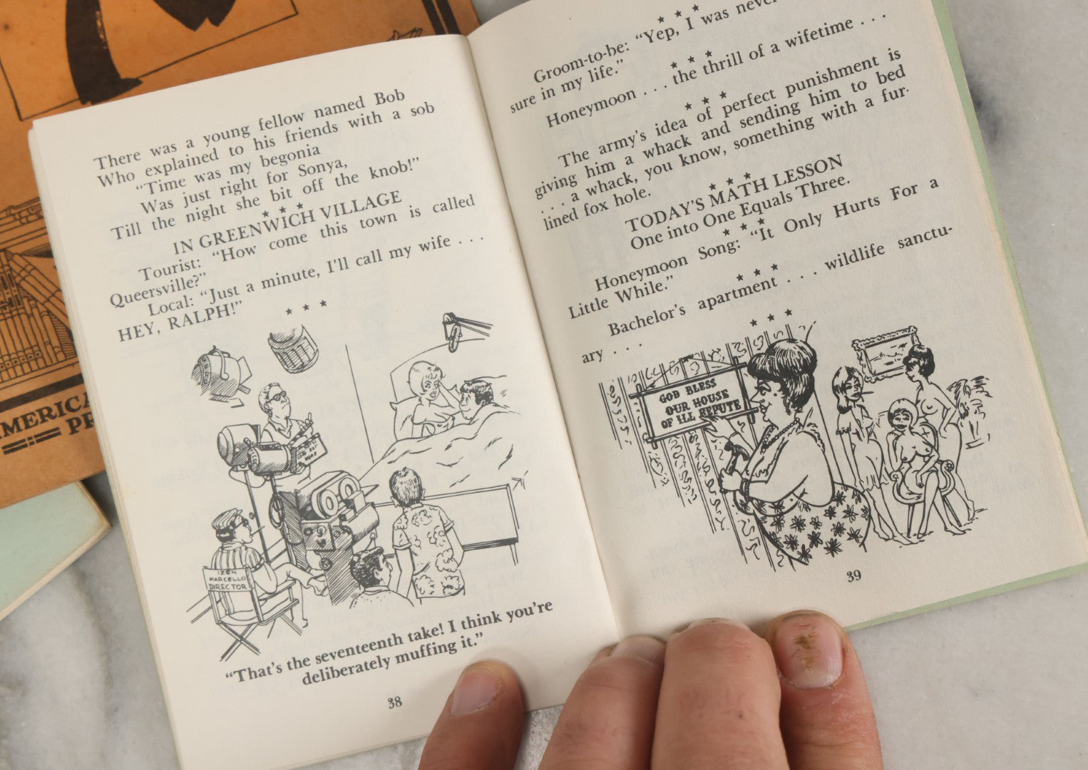 Lot 062 - Grouping Of Four Vintage Novelty Booklets Including "Sex Promiscuity", "Foxy Funnies", "Jokes Of Soldiers And Sailors" And "Glass And Bricks"