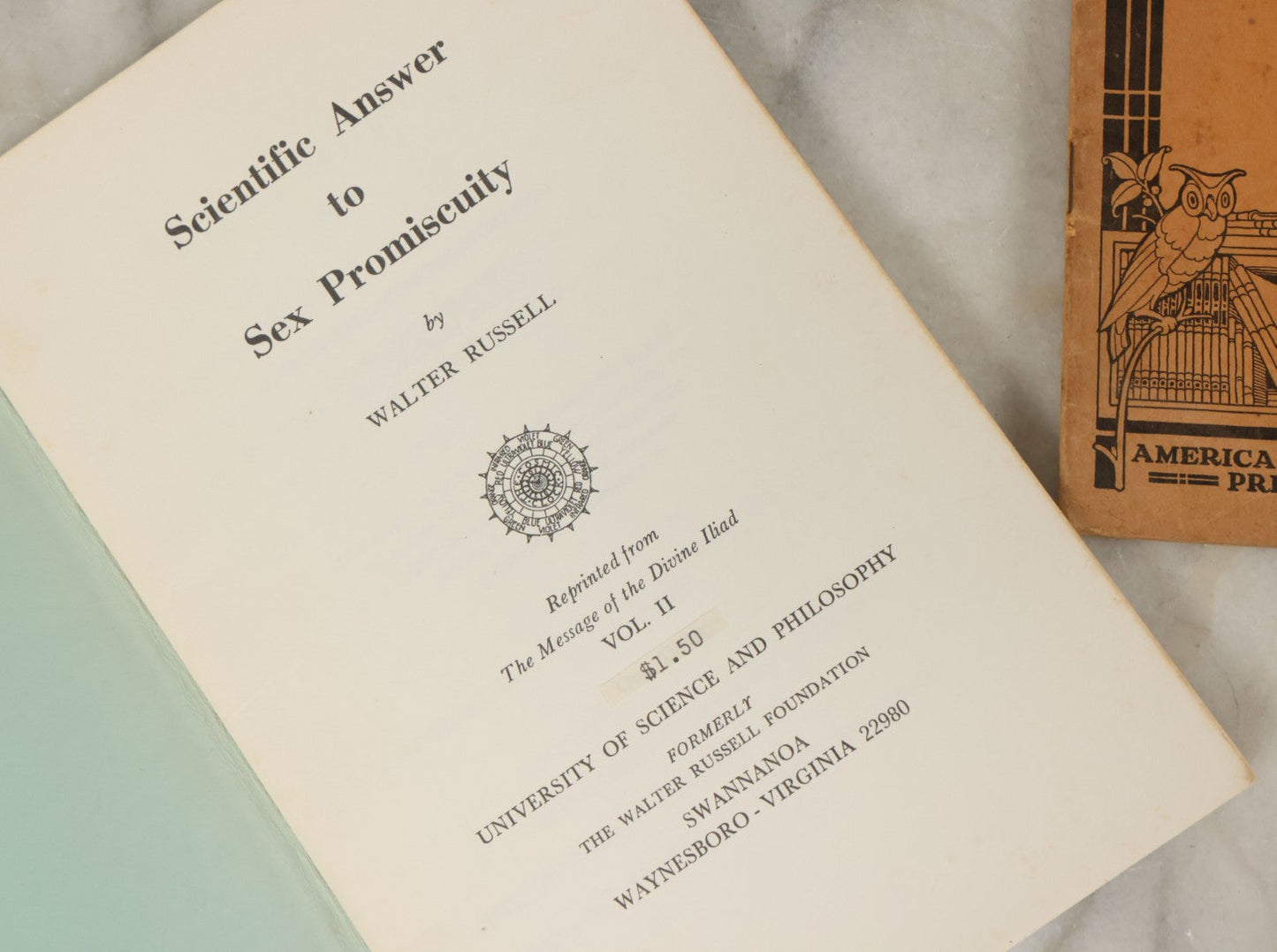 Lot 062 - Grouping Of Four Vintage Novelty Booklets Including "Sex Promiscuity", "Foxy Funnies", "Jokes Of Soldiers And Sailors" And "Glass And Bricks"