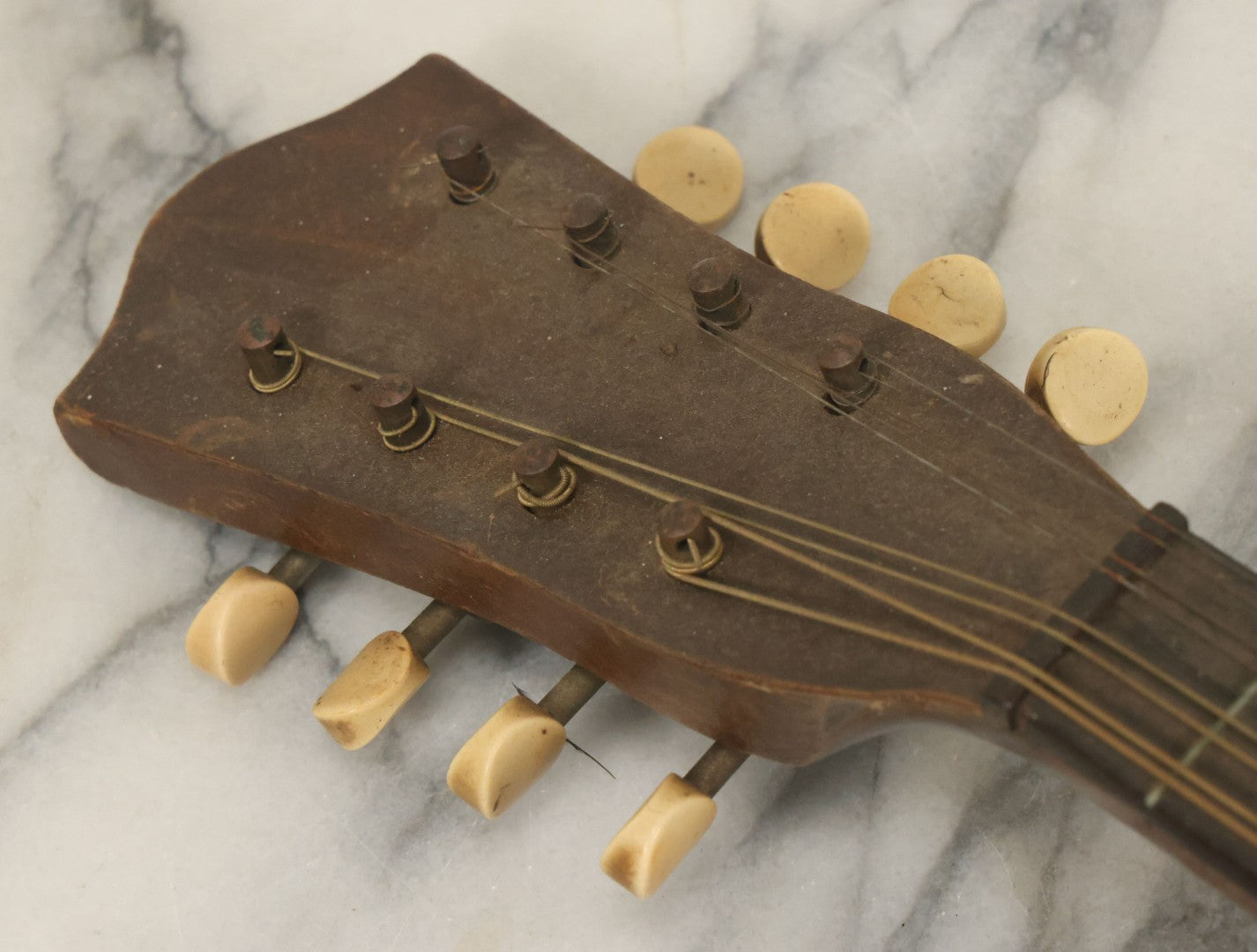 Lot 066 - Vintage 8 String Mandolin Ukulele Banjo Mandolele, All Strings Present But Likely Needs Restrung, Tuning, Refurbishment, Not Tested, 22" Long