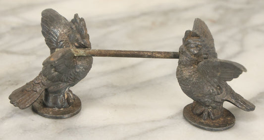 Lot 085 - Antique Silverplate Cockatiel Parrot Bird Serving Kniferest With Numerical Marking On Bottom