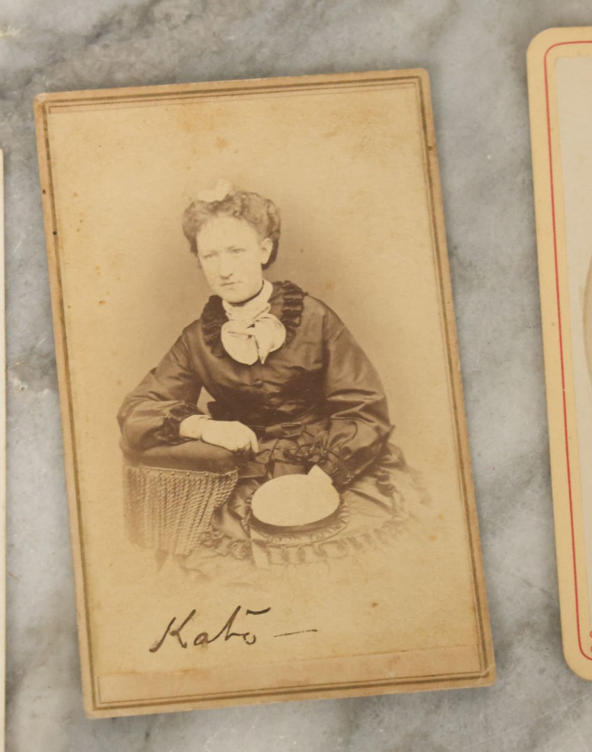 Lot 120 - Grouping Of 17 Antique Carte De Visite C.D.V. Photographs Of Men, Women And Children, Including Mother With Tiny Baby And Boy With Pink Tinted Bowtie