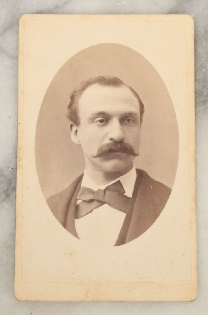 Lot 120 - Grouping Of 17 Antique Carte De Visite C.D.V. Photographs Of Men, Women And Children, Including Mother With Tiny Baby And Boy With Pink Tinted Bowtie