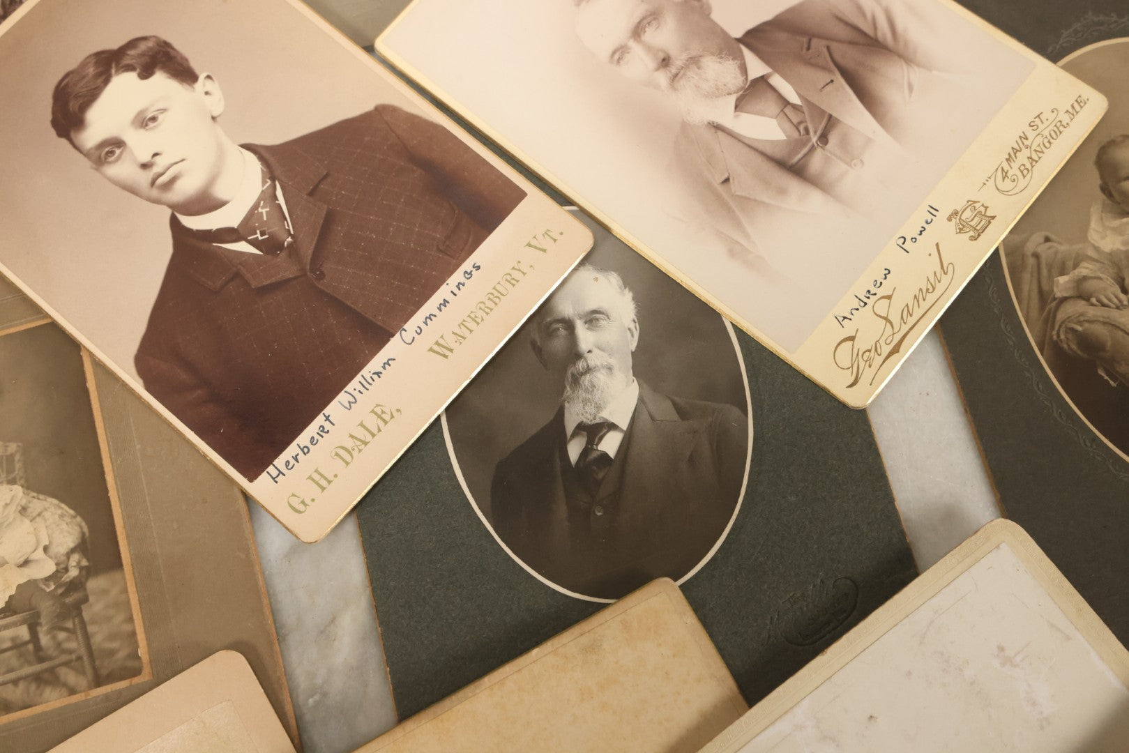 Lot 121 - Grouping Of 23 Antique Cabinet Card And Boarded Photographs Of Men, Women And Children, Including Class Of Graduates From Waterbury, Vermont