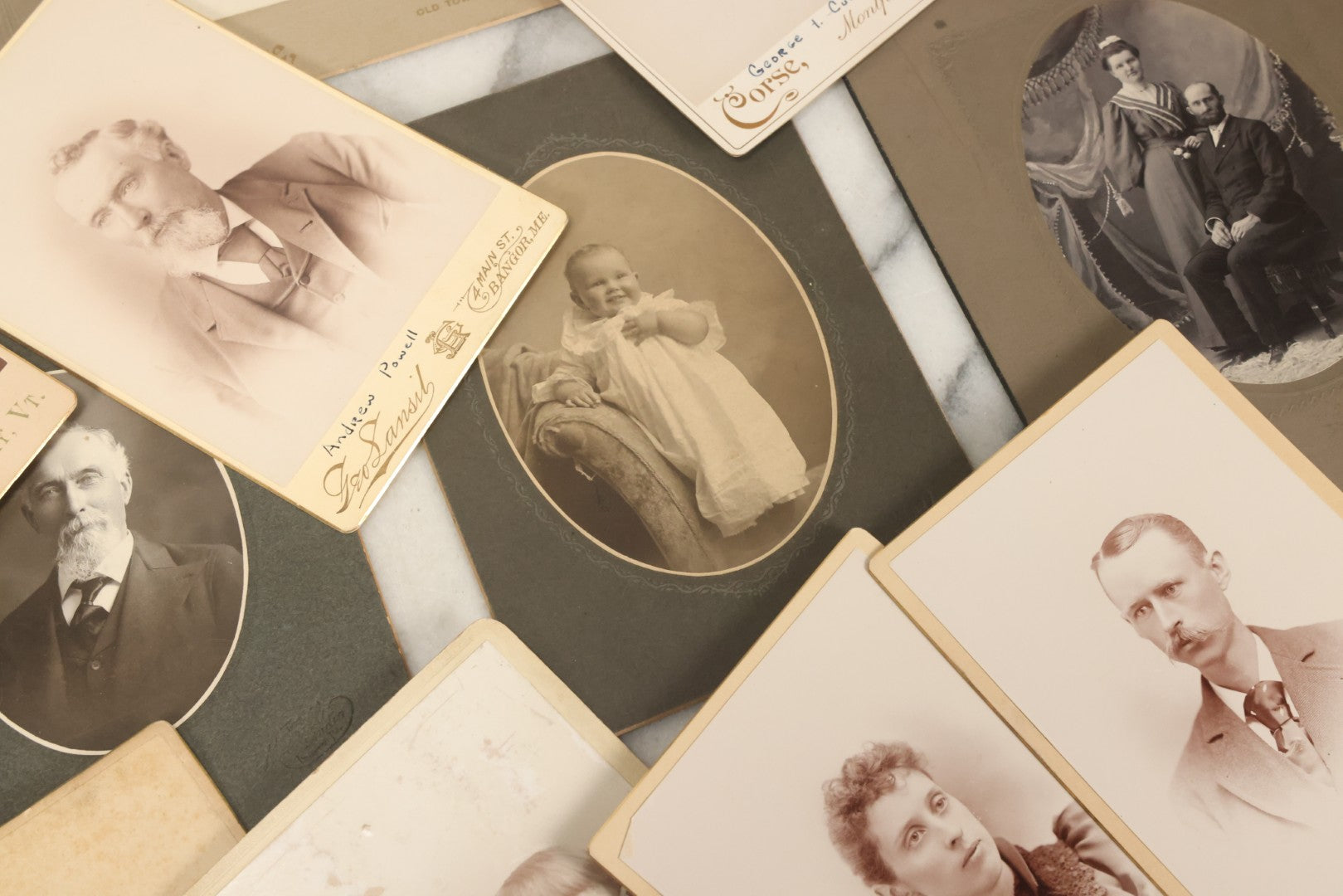 Lot 121 - Grouping Of 23 Antique Cabinet Card And Boarded Photographs Of Men, Women And Children, Including Class Of Graduates From Waterbury, Vermont