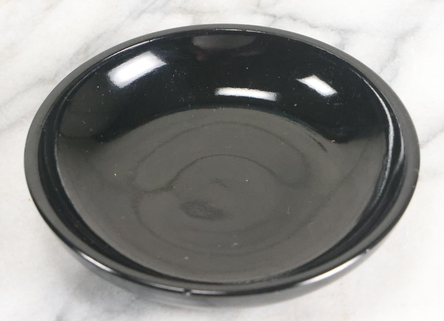 Lot 018 - Vintage Cast Pot Metal Elephant Trinket Dish And Amethyst Glass Insert, Note Various Wear, Cracks