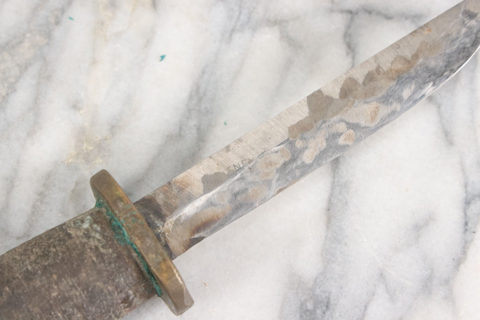 Lot 027 - Vintage Hunting Knife With Leather Sheath, Maker's Mark Worn Away, 5-1/4" Blade Length