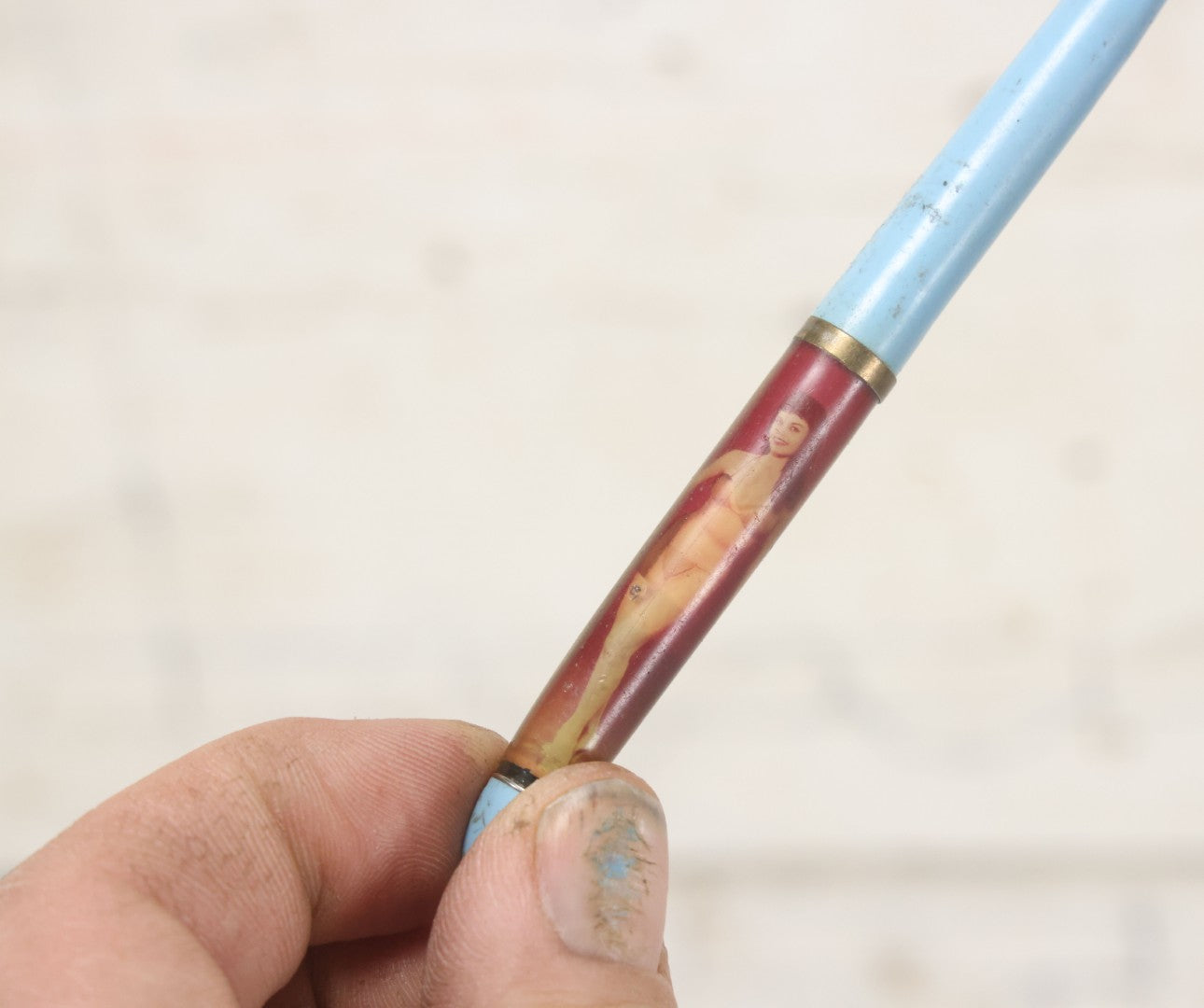 Lot 098 - Pair Of Vintage Pinup Nudie Pens Including Woman With Disappearing Dress And Two Men In Spandex, Note Pen With Men Missing Parts And Nude Effect Not Working, Pens Do Not Write