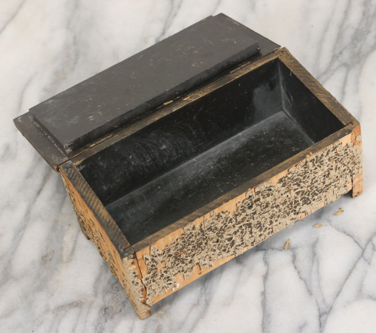 Lot 101 - Antique Wooden Box With Chippy Paint And Metal Adornment Featuring Man In Hat